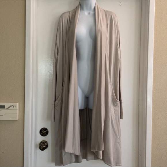 Athleta Cream Knit Cardigan Sweater - Picture 4 of 4